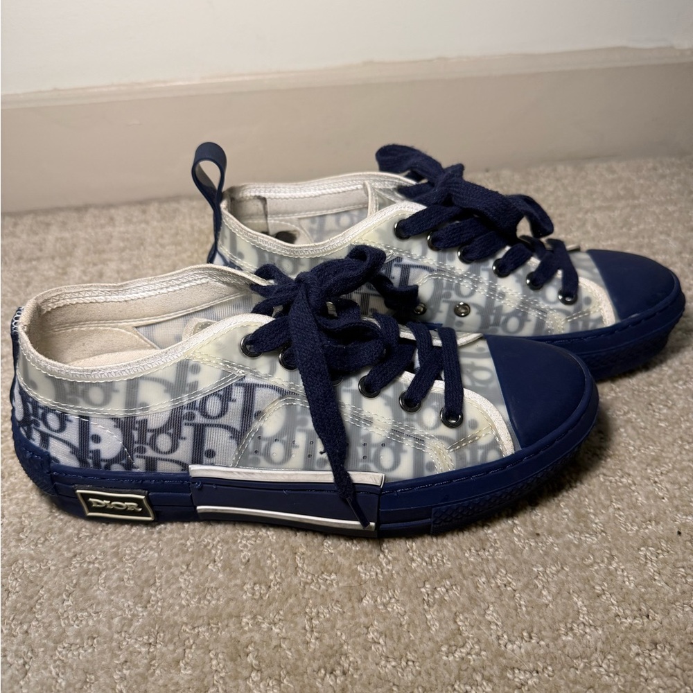 DIOR SNEAKERS